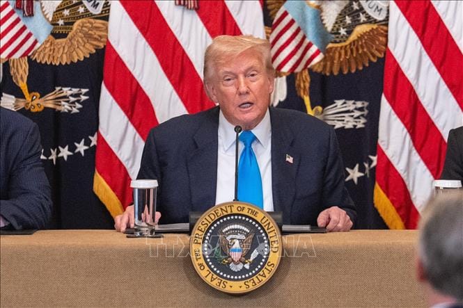 Ông Donald Trump đề nghị hoãn thượng đỉnh Mỹ - Trung vì căng thẳng Trung Đông