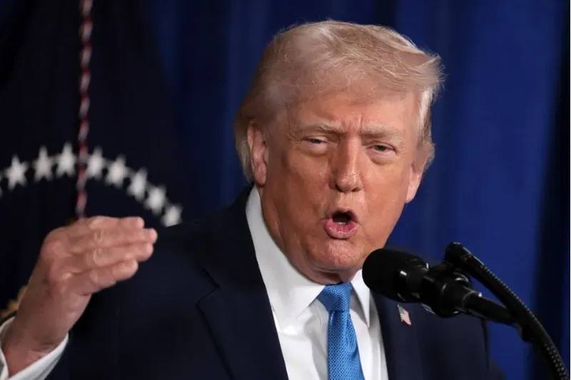 Tổng thống Trump đề nghị Israel giảm cường độ tấn công Lebanon