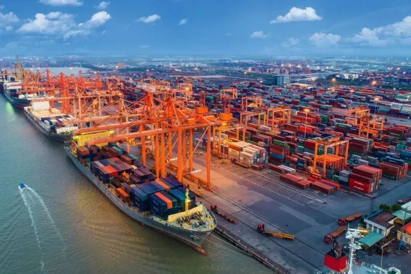 Mỹ mở cổng hoàn thuế 160 tỷ USD, doanh nghiệp vẫn đối mặt rủi ro pháp lý