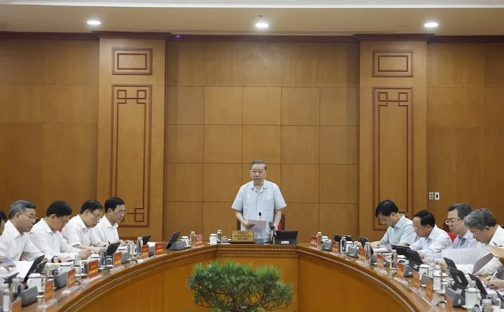 Tổng Bí thư, Chủ tịch nước Tô Lâm: Không thể phát triển bền vững nếu mạnh công nghệ nhưng yếu thể chế và con người