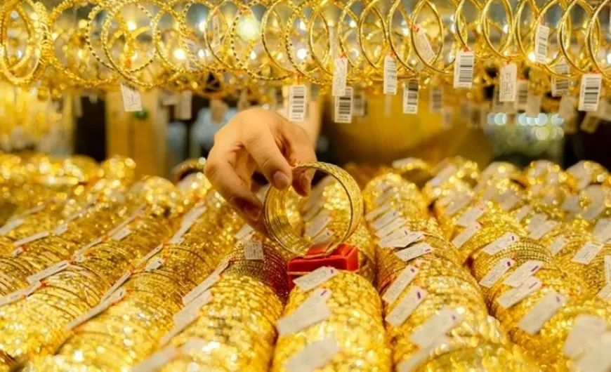 Giá vàng 12/02: Thị trường giữ vững mốc 181 triệu đồng/lượng