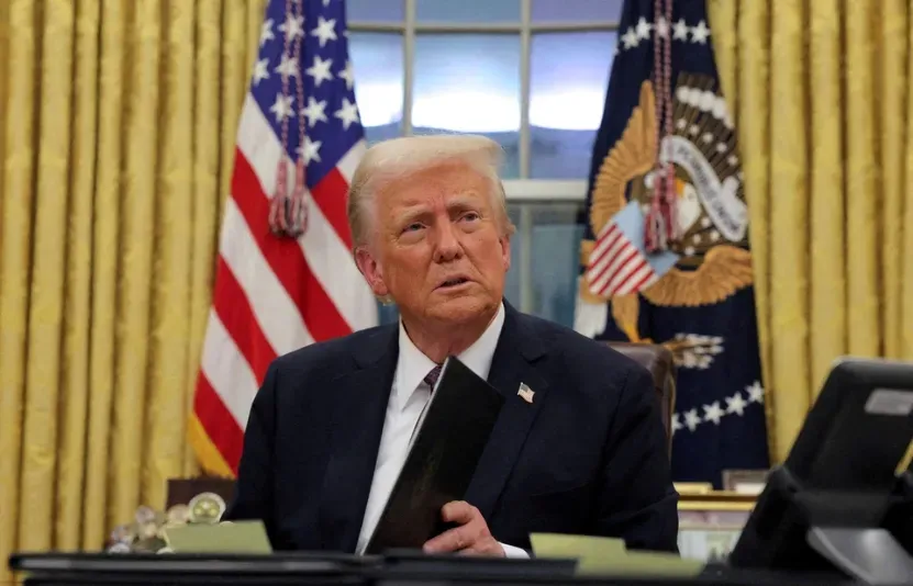 Ông Trump tiếp tục hoãn kế hoạch tấn công hạ tầng điện Iran