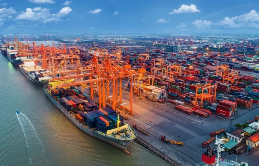 Mỹ mở cổng hoàn thuế 160 tỷ USD, doanh nghiệp vẫn đối mặt rủi ro pháp lý