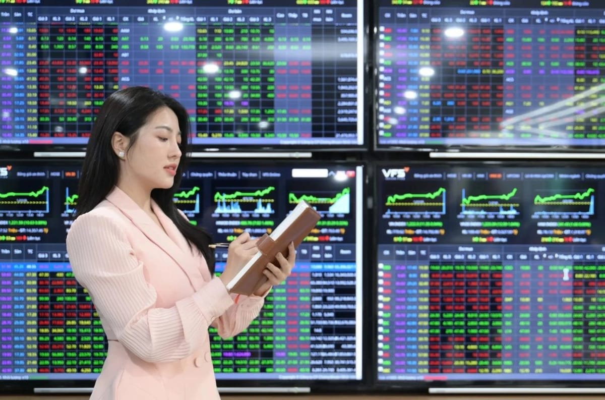 Thị trường chứng khoán phiên sáng 7/1/2026: VN-Index bứt phá 1.830 điểm, nhóm năng lượng và ngân hàng đua nhau lập đỉnh