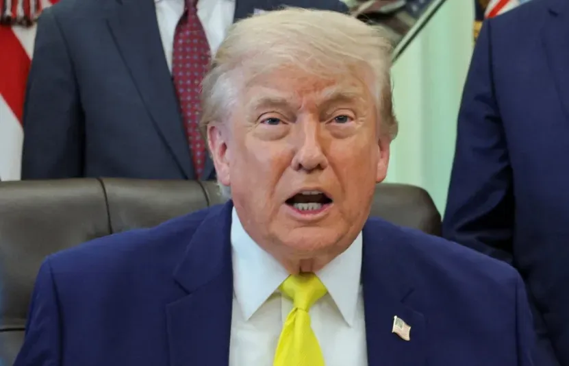 Ông Trump yêu cầu Israel dừng phản công sau đòn đáp trả từ Iran