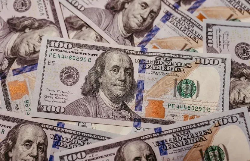 Giới đầu tư kỳ vọng đồng USD tăng giá khi Fed chuyển hướng chính sách