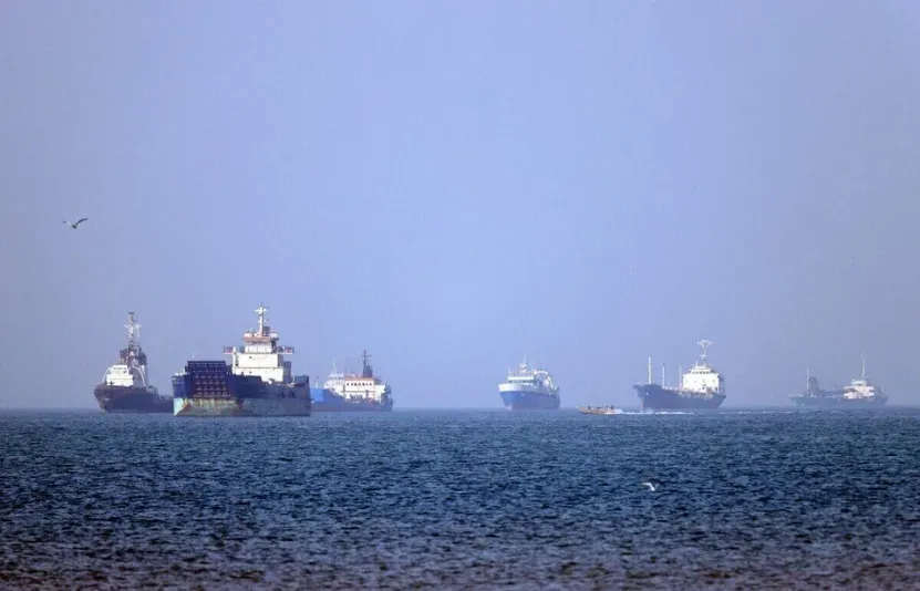 Iran tuyên bố sẵn sàng hỗ trợ tàu thương mại tại eo biển Hormuz