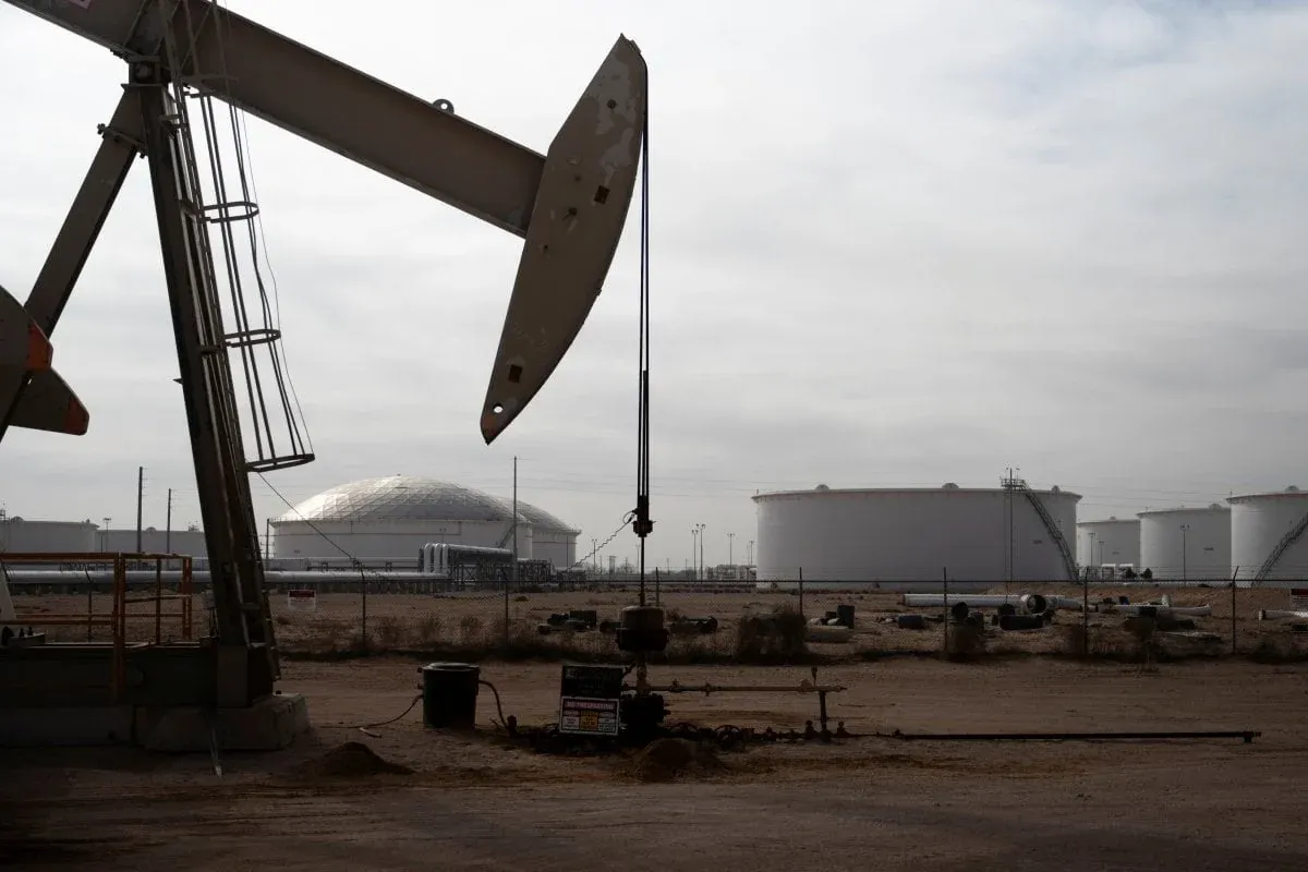 Saudi Aramco chào bán dầu giao ngay cho châu Âu sau khi đường ống hoạt động trở lại
