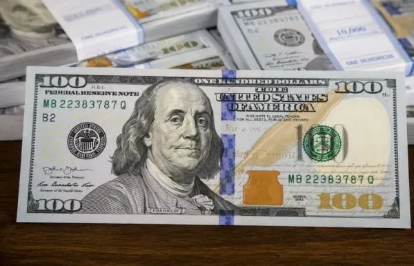 USD quốc tế phân hóa nhẹ, tỷ giá trung tâm VND hạ nhiệt sau chuỗi tăng, giá USD ngân hàng vẫn đi lên