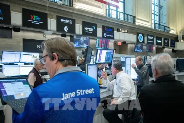 Chứng khoán Mỹ 28/8: Nasdaq tăng 1,57%, Nvidia dẫn sóng công nghệ