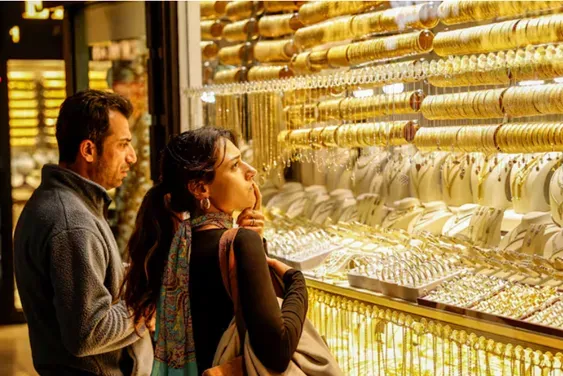 Giá vàng (02/03): Tăng vọt ngay đầu phiên trước