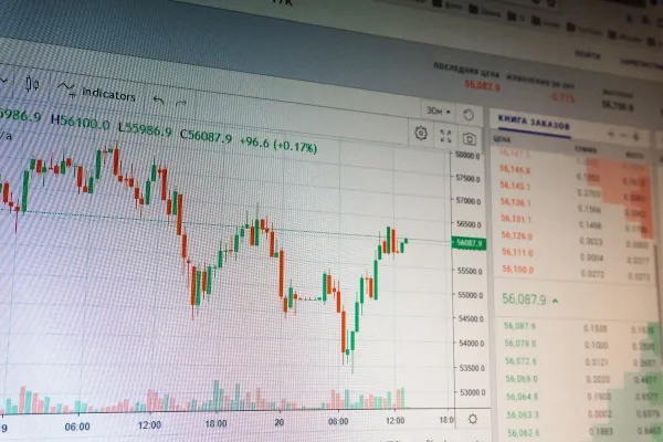 Phố Wall hồi phục: Nhóm chip bứt phá, sắc xanh trở lại khi lạm phát Mỹ hạ nhiệt ngoài dự kiến