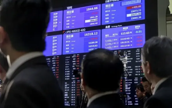 S&P 500 lập kỷ lục nhờ Big Tech, chứng khoán Hàn Quốc bị bán tháo kỷ lục